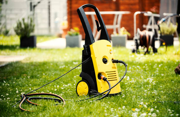 Best Pool Deck Cleaning  in Littleton Common, MA